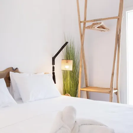 Acoya Residences Αλυκή